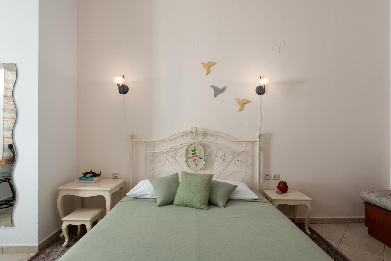 Aura Traditional Apartment Prines  Exterior photo