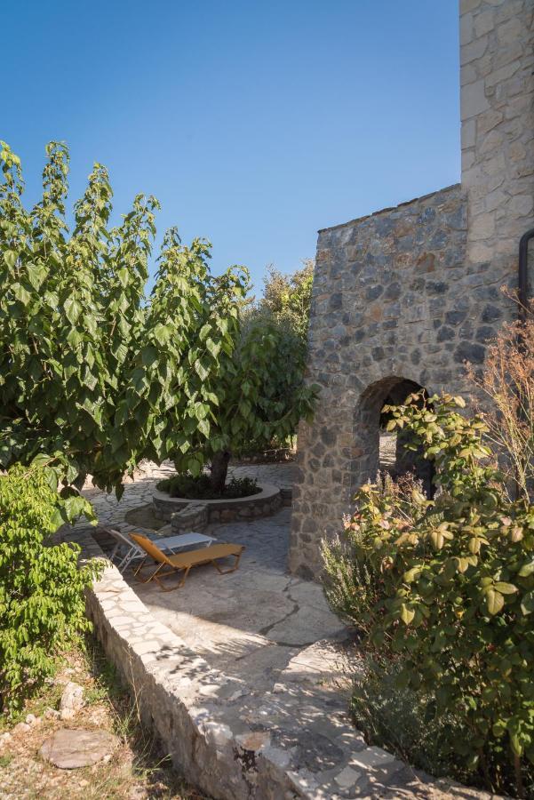 Aura Traditional Apartment Prines  Exterior photo